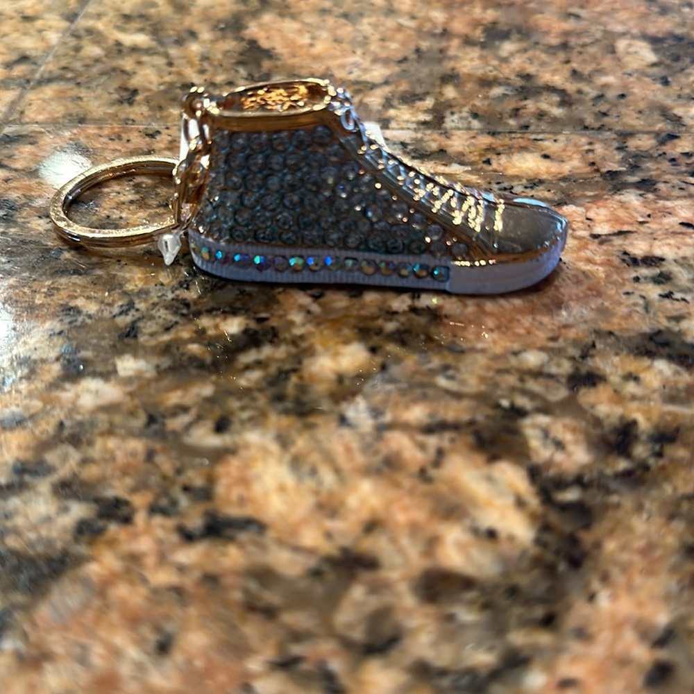 Keychain - Picture 5 of 5